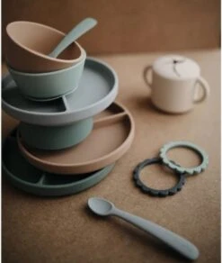 Mushie - Siliconen Babylepels - Babylepels - Tradewinds 11 Mushie - Siliconen Babylepels - Babylepels - Tradewinds -Pasgeborenen En Jonge Kinderen 1015x1200 8