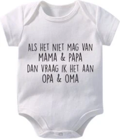 Hospitrix Baby Rompertje Met Tekst Als Het Niet Mag Van Mama & Papa Dan Vraag Ik Het Aan Oma & Opa | Maat M | 3-6 Maanden | 62/28 | Korte Mouw | Cadeau Voor Zwangerschap | Bekendmaking | Aankondiging | Aanstaande Moeder | Moederdag
