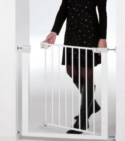 Safety 1st Easy Close Metal Traphekje - 73 T/m 80 Cm - Uitbreidbaar -Klembevestiging - Wit 20 Safety 1st Easy Close Metal Traphekje - 73 T/m 80 Cm - Uitbreidbaar -Klembevestiging - Wit -Pasgeborenen En Jonge Kinderen 1062x1200 5