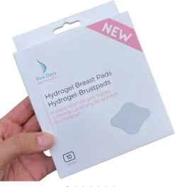First Days Hydrogel Pads -Tepelbeschermers - 10 STUKS - Verkoeling Van Gevoelige Of Pijnlijke Tepels Helpt Bij Herstel - Direct Verkoelend Effect - Borstvoeding