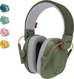 Alpine Muffy Kids Kinder Oorkap - Premium Gehoorbescherming Voor Kinderen Tot 16 Jaar - Verstelbare Oorbescherming Met Draagtas - 25 DB SNR - Groen -Pasgeborenen En Jonge Kinderen 1119x1200 7