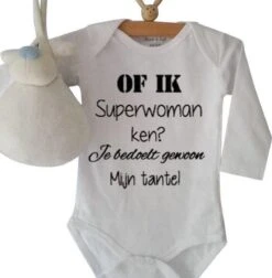 Merkloos Baby Rompertje Met Tekst Of Ik Superwoman Ken? Je Bedoelt Gewoon Mijn Tante! | Lange Mouw | Wit | Maat 62/68 Cadeautje Zwangerschap Aankondiging Tante's Liefste Knuffel Worden Voor Verjaardag Of Tantedag ( I Love Allerliefste Meter )