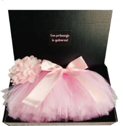 Merkloos Kraamcadeau Meisje Baby - Kraamkado Met Baby Petticoat En Hoofdband- Geboortecadeau - Kraamkado Meisje - Geboortegeschenk - Petticoat- Luiertaart - Geschenk - Babyshower - Rechtstreeks Opsturen Met Kaart Mogelijk