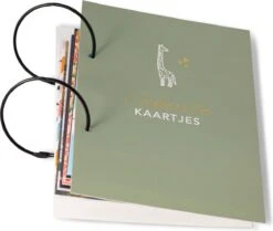 Bewaarbundel Geboorte Kaartjes - Great Memories - Groen - Design Giraf Met Goudfolie -Pasgeborenen En Jonge Kinderen 1200x1013 1