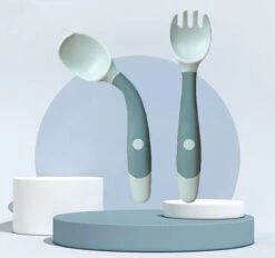 Merkloos Siliconen Lepel Voor Baby Gebruiksvoorwerpen Set Extra Voedsel Peuter Leren Eten Training Buigbare Zachte Vork Zuigeling Kinderen Servies Vaatwasser Bestendig