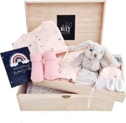 Kraam Cadeau Baby Box - Pas Geboren Baby - Baby Shower Meisje - Baby Geschenk - Geboorte Cadeau Voor Meisje - 10 In 1 Cadeau -Pasgeborenen En Jonge Kinderen 1200x1168 4