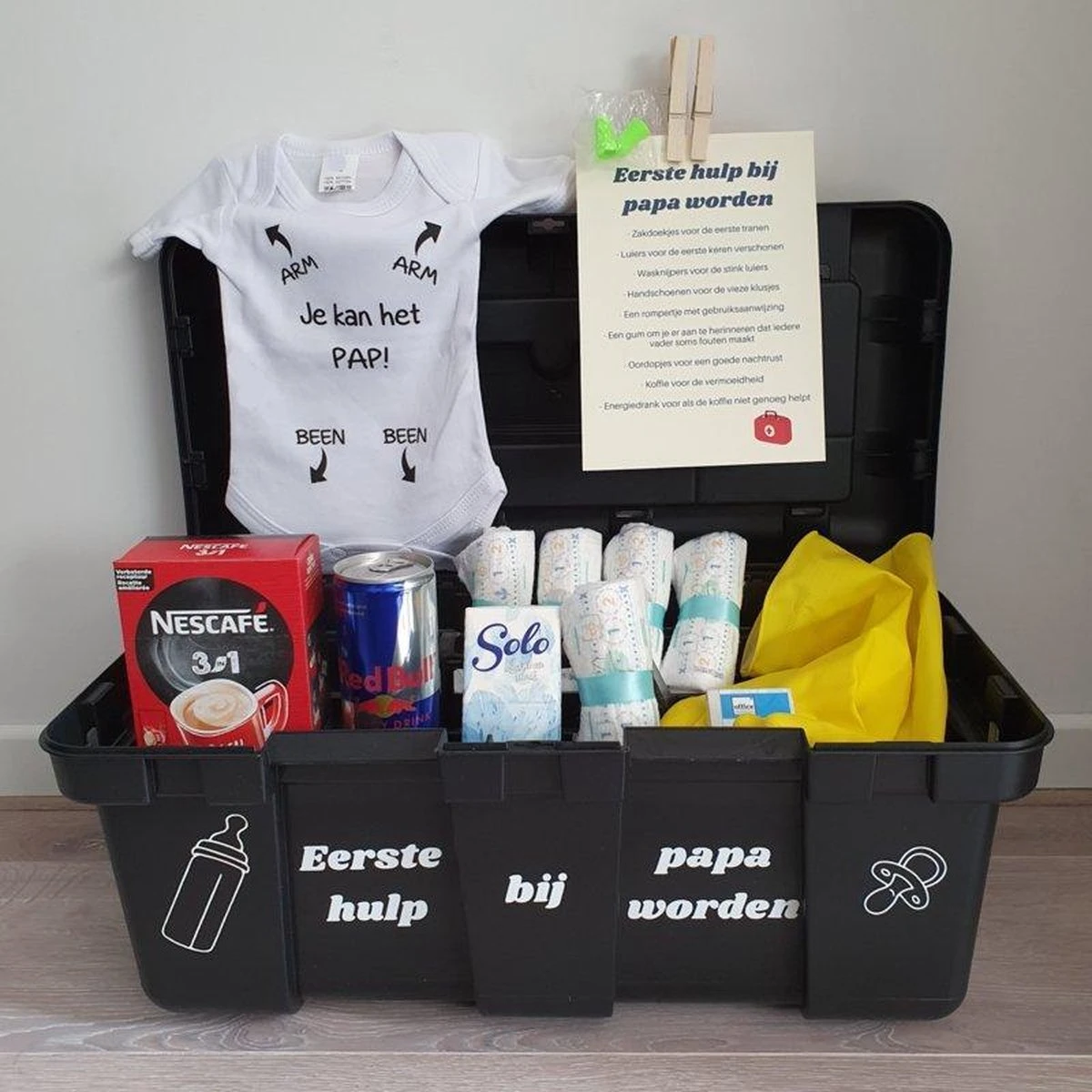 Eerste Hulp Bij Papa Worden Gereedschapskist Kraamcadeau 1 Eerste Hulp Bij Papa Worden Gereedschapskist Kraamcadeau
