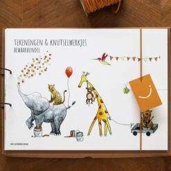 Juulz Illustrations - Bewaarbundel Tekeningen & Knutselwerkjes - Tekeningen Bewaren - Knutselen