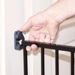 Babygo Safety BabySecure Wallfix Black Traphek 4062 17 Babygo Safety BabySecure Wallfix Black Traphek 4062 -Pasgeborenen En Jonge Kinderen 1200x1200 1876