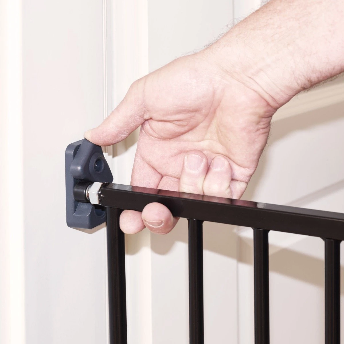 Babygo Safety BabySecure Wallfix Black Traphek 4062 4 Babygo Safety BabySecure Wallfix Black Traphek 4062 - Afbeelding 4