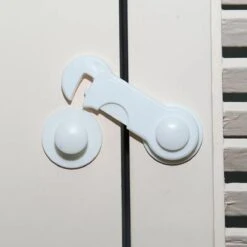 Merkloos 5 STUKS - Kinderslot - Kinderslot Kastjes - Kinder Beveiliging - Mini Slot - Kinder Slotjes - Kinder Veiligheid - Kinder Veiligheidsslot - Baby Lock - Babyslot - Veiligheidsslot - Deurbeveiliging - Baby Slot - Kinder Slotjes - Lade Slot 8 Merkloos 5 STUKS - Kinderslot - Kinderslot Kastjes - Kinder Beveiliging - Mini Slot - Kinder Slotjes - Kinder Veiligheid - Kinder Veiligheidsslot - Baby Lock - Babyslot - Veiligheidsslot - Deurbeveiliging - Baby Slot - Kinder Slotjes - Lade Slot -Pasgeborenen En Jonge Kinderen 1200x1200 1969