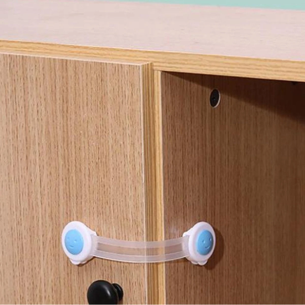 Merkloos Kinderslot Kastjes - Kinderbeveiliging - Kinderslot - Kinderslot Keukenkast - Smiley Kinderslot - 4 Stuks 5 Merkloos Kinderslot Kastjes - Kinderbeveiliging - Kinderslot - Kinderslot Keukenkast - Smiley Kinderslot - 4 Stuks - Afbeelding 5