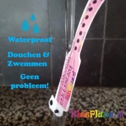 SOS Polsbandjes – Set Van 3 Naambandjes Met Kindveilige Sluiting - ID Bandjes – Infobandjes Voor Kinderen Van Ca. 0-6 Jaar - KidsPlaza.nl – Roze 9 SOS Polsbandjes – Set Van 3 Naambandjes Met Kindveilige Sluiting - ID Bandjes – Infobandjes Voor Kinderen Van Ca. 0-6 Jaar - KidsPlaza.nl – Roze -Pasgeborenen En Jonge Kinderen 1200x1200 2675