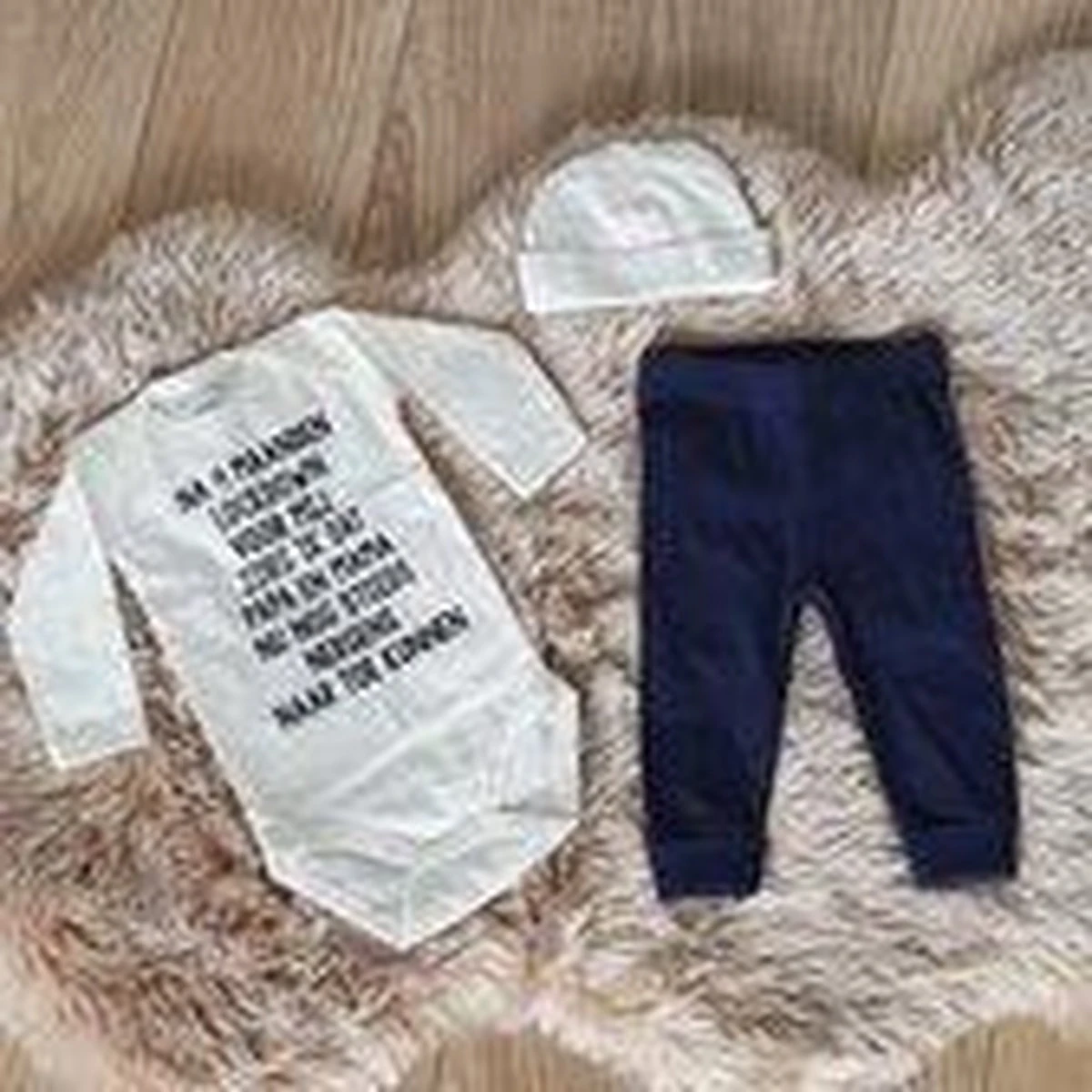 Merkloos MM Baby Cadeau Geboorte Meisje Jongen Set Met Tekst Aanstaande Zwanger Kledingset Pasgeboren Unisex Bodysuit | Babykleding Huispakje | Kraamkado | Gift Set Babyset Kraamcadeau Babygeschenkset Kraampakket Aankondiging Bekendmaking Zwangerschap 1 Merkloos MM Baby Cadeau Geboorte Meisje Jongen Set Met Tekst Aanstaande Zwanger Kledingset Pasgeboren Unisex Bodysuit | Babykleding Huispakje | Kraamkado | Gift Set Babyset Kraamcadeau Babygeschenkset Kraampakket Aankondiging Bekendmaking Zwangerschap