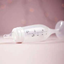 Babyfles Champagneglas - BPA Vrij - 140ml -Pasgeborenen En Jonge Kinderen 1200x1200 38