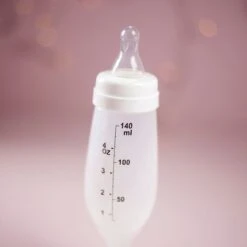 Babyfles Champagneglas - BPA Vrij - 140ml -Pasgeborenen En Jonge Kinderen 1200x1200 39