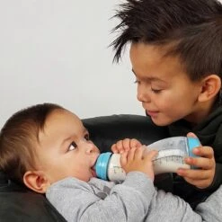 Difrax Glazen Babyfles 250 Ml Natural - Anti-Colic - Blauw - 1 Stuk 20 Difrax Glazen Babyfles 250 Ml Natural - Anti-Colic - Blauw - 1 Stuk -Pasgeborenen En Jonge Kinderen 1200x1200 519