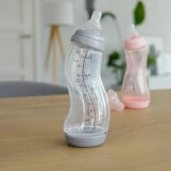 Difrax Baby Fles Small - 250 Ml - 2 Stuks -Pasgeborenen En Jonge Kinderen 1200x1200 668