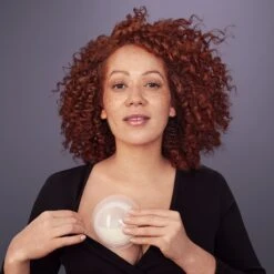 Elvie Catch Veilige Borstschelpen - Lekbeveiliging - BPA-vrij - Comfortabel - Discreet - Herbruikbaar - 2 Stuks -Pasgeborenen En Jonge Kinderen 1200x1200 728