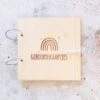 Houten Bewaarbundel Geboortekaarten | 20 X 20 Cm | Kaarten Bewaarbundel Regenboog