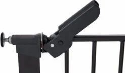 Babydan Traphekje Zonder Boren Deurhekje Klemhekje Premiergate Zwart Metaal 73.5 Tot 93.3 Cm -Pasgeborenen En Jonge Kinderen 1200x704 4