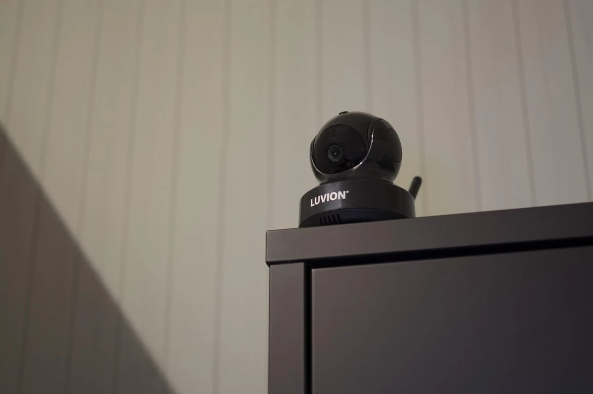 Luvion Essential Black Limited Edition Losse Camera 2 Luvion Essential Black Limited Edition Losse Camera - Afbeelding 2