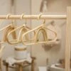 By Charley Fay - Kledinghangers - Rotan - Set Van 3 - Babykamer - Kinderkamer - 3 Stuks - Rainbow