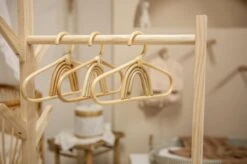 By Charley Fay - Kledinghangers - Rotan - Set Van 3 - Babykamer - Kinderkamer - 3 Stuks - Rainbow