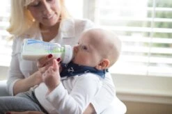 Dr. Brown's Options+ Anti-colic Botle Babyfles - Brede Halsfles Glas 270 Ml -Pasgeborenen En Jonge Kinderen 1200x799 8