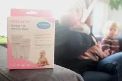 Merkloos Moedermelk Bewaarzakjes - Borstvoeding Bewaarzakje - 210 Ml - 25 Stuks - Steriel - Makkelijk Etiketteren -Pasgeborenen En Jonge Kinderen 1200x800 102