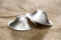 Tepelkapjes - Silver Nursing Cups- De Originele Zilveren Tepelbeschermer- 925 ZilverTepelkapjes - Maat M -Pasgeborenen En Jonge Kinderen 1200x800 107