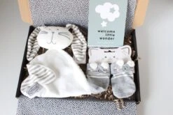 Brievenbus Cadeau Hoera Een Baby - Cadeau Baby - Cadeau Zwangerschap - Kraamcadeau