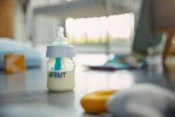 Philips Avent Anti-Colic SCD807/00 - Startersset Voor Pasgeborenen - 0M+ Met AirFree Ventiel -Pasgeborenen En Jonge Kinderen 1200x800 14