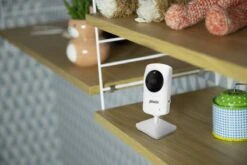 Alecto DVM-64C - Extra Camera Voor DVM-64 - Wit -Pasgeborenen En Jonge Kinderen 1200x800 294