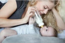 Natursutten - Glazen Drinkflessen - 240 Ml - 2 Stuks -Pasgeborenen En Jonge Kinderen 1200x804 2