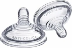 Tommee Tippee Advanced Anti-Colic Zuigfles Spenen, Borst-achtig, Zacht Silicone, Normale Uitstroomsnelheid, 3m+, Verpakking Van 2 -Pasgeborenen En Jonge Kinderen 1200x807 2