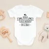 Merkloos Baby - Romper - Hoera Jullie Worden Opa & Oma ! - Maat: 68 - Korte Mouwen - Kleur: Wit - 1 Stuks