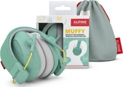 Alpine Muffy Kids Kinder Oorkap - Premium Gehoorbescherming Voor Kinderen Tot 16 Jaar - Verstelbare Oorbescherming Met Draagtas - 25 DB SNR - Mint -Pasgeborenen En Jonge Kinderen 1200x855 3