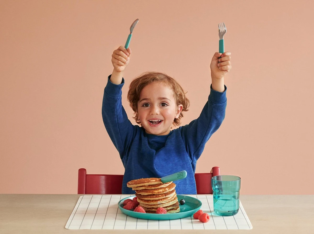 Mepal Mio – Kinderbestekset 3 –delig – Bestaat Uit Een Mes, Vork En Lepel– Deep Blue - Ideaal Voor Peuters En Kleuters – Kinderbestek 5 Mepal Mio – Kinderbestekset 3 –delig – Bestaat Uit Een Mes, Vork En Lepel– Deep Blue - Ideaal Voor Peuters En Kleuters – Kinderbestek - Afbeelding 5