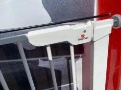 Babydan Premier PLUS Klemhekje 86 T/m 93,3 Cm Wit 2 Spijlen Aan 1 Kant -Pasgeborenen En Jonge Kinderen 1200x900 56