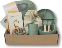 Kids Cultures | Giftbox L | Groen | Kraamcadeau Jongen & Meisje | Kraammand | Babyshower Cadeau | Kies Uit 6 Unieke Kleuren