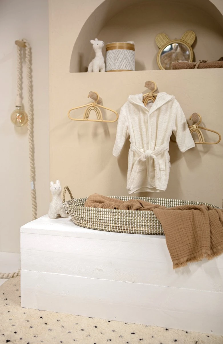 By Charley Fay - Kledinghangers - Rotan - Set Van 3 - Babykamer - Kinderkamer - 3 Stuks - Rainbow 2 By Charley Fay - Kledinghangers - Rotan - Set Van 3 - Babykamer - Kinderkamer - 3 Stuks - Rainbow - Afbeelding 2