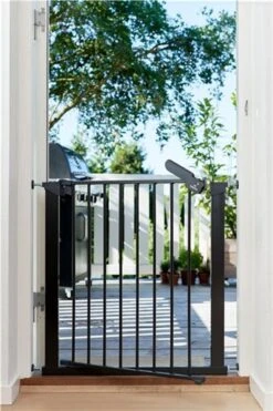 Babydan Traphekje Zonder Boren Deurhekje Klemhekje Premiergate Zwart Metaal 73.5 Tot 93.3 Cm -Pasgeborenen En Jonge Kinderen 800x1200 109