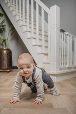 Fenss Veiligheidshekje Oslo 71-102 Cm Hout Wit -Pasgeborenen En Jonge Kinderen 802x1200 5