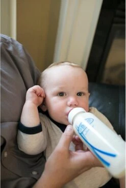 Dr. Brown's Options+ Anti-colic Standaard Fles - 250ml -Pasgeborenen En Jonge Kinderen 804x1200 1