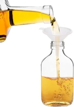 Belle Vous Mini 100ml Glazen Flask Likeur Flessen Met Zilveren Doppen & Trechter (20 Pak) – Lege Schroefdop Miniatuur Flessen Voor Huwelijk & Feesten – Alcohol, Schnaps, Whisky, Shots & Drankjes -Pasgeborenen En Jonge Kinderen 830x1200 1