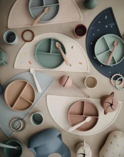 Siliconen Babylepel - Mushie - BPA Vrij - Set 2 - Zand & Blush Roze -Pasgeborenen En Jonge Kinderen 951x1200 6