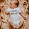 Merkloos Baby - Romper - Slapen, Eten, Papa Pesten! - Maat: 68 - Korte Mouwen - Kleur: Wit - 1 Stuks